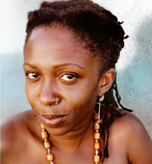 Chiwoniso Maraire